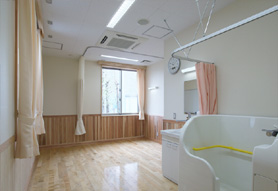 システム建築施工事例:養護学校、校舎、シャワー室