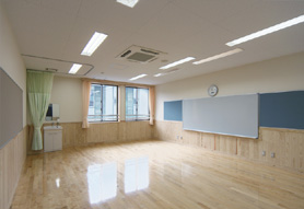 システム建築施工事例:養護学校、校舎、教室