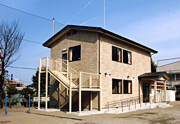 システム建築施工事例:学童保育施設1